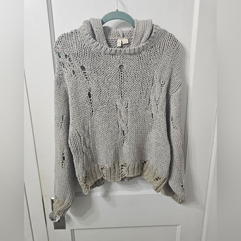 Anthropologie Moth sweater with hood,  sz small , excellent condition, oversized